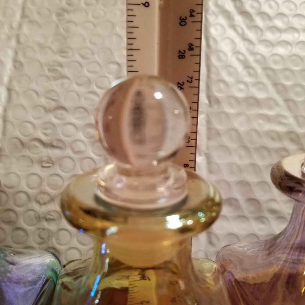 Beautiful colorful glass bottles with lids
3 bott - Picture 6 of 11